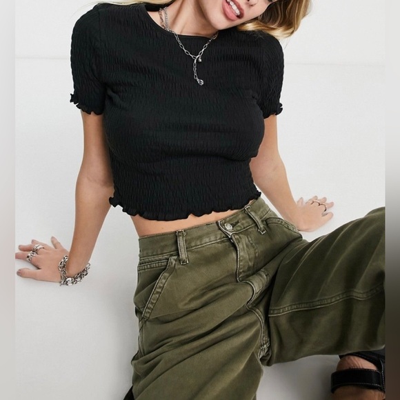 Ribbed black tee - Picture 7 of 7